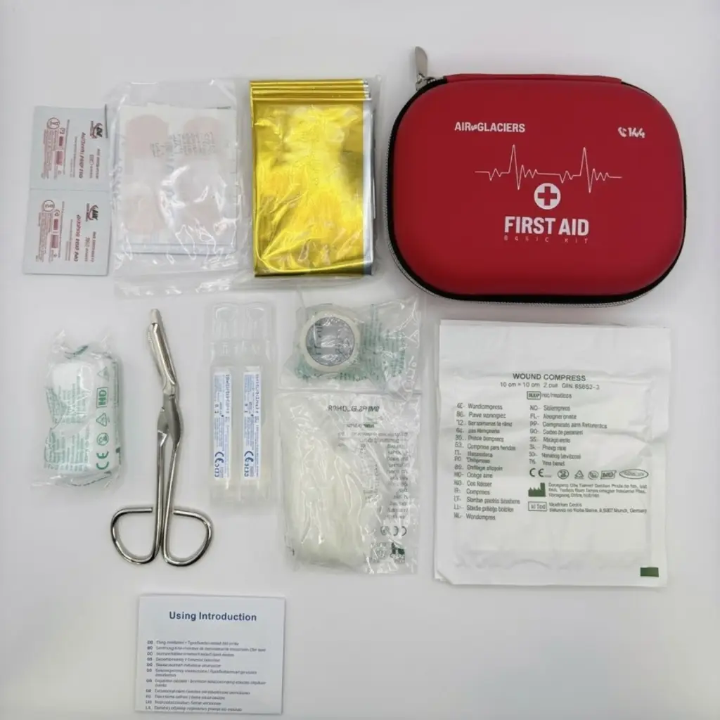 First Aid Kit - ouvert.webp